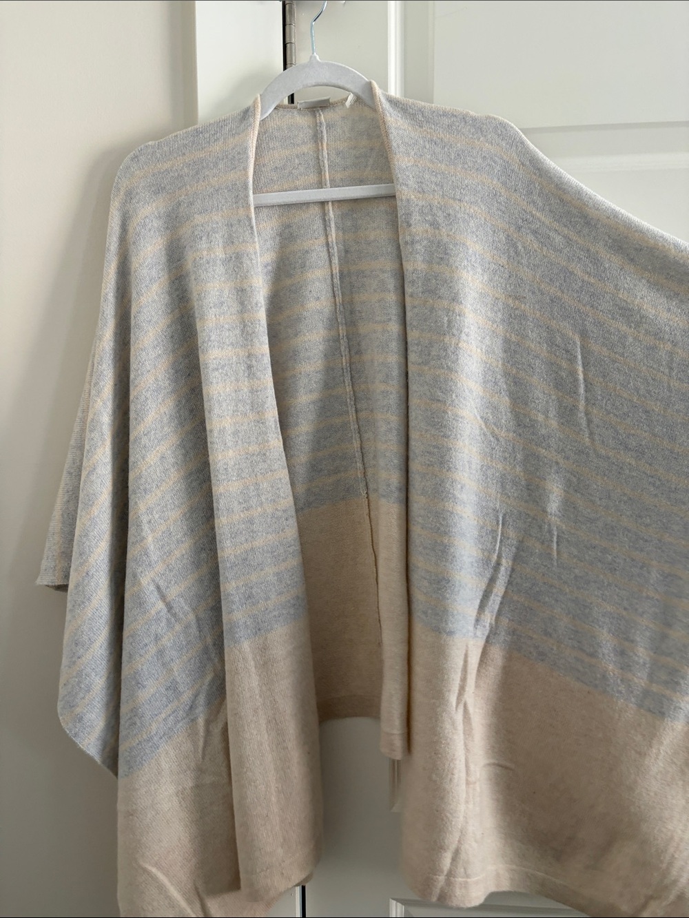 Kinross cashmere Women's Cream and Light Blue Open Front Stripe Sweater Wrap.